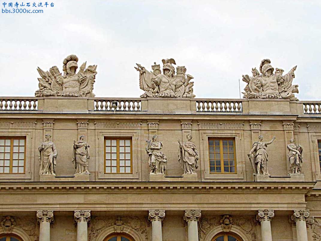 法國梵爾賽宮建築物石像-B05.jpg