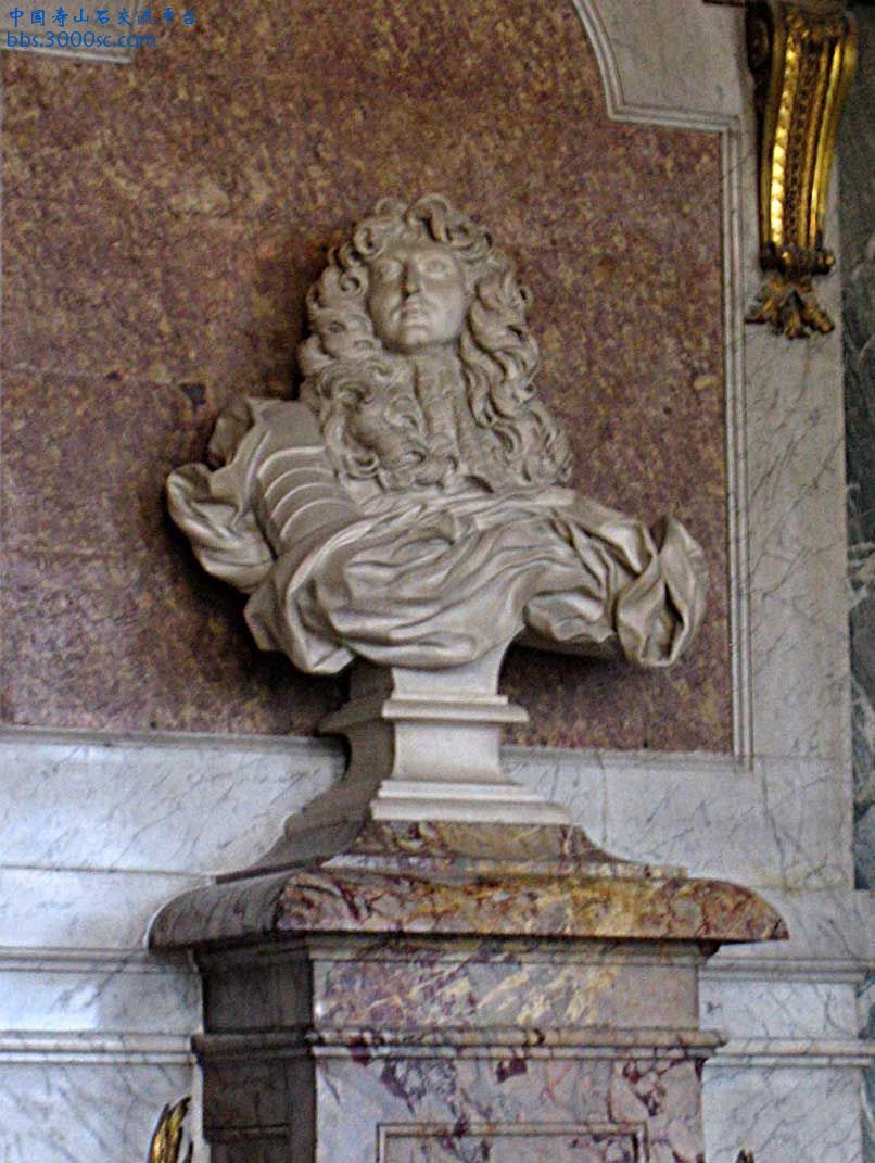 法國梵爾賽宮內石像-C11.jpg