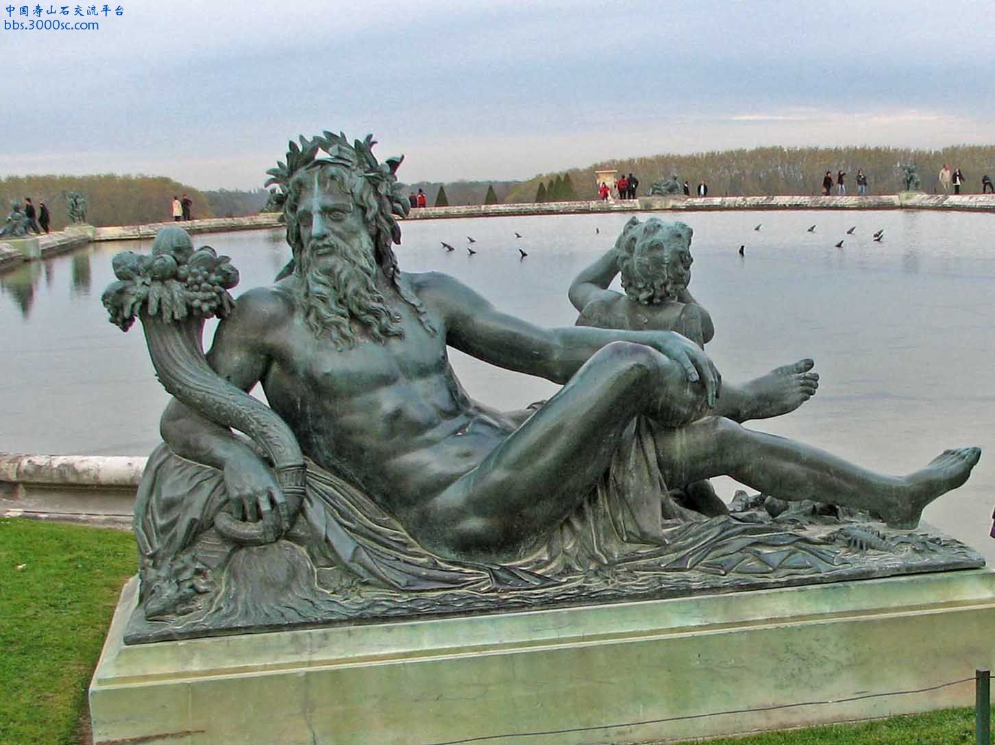 法國梵爾賽宮花園雕像-A3.jpg