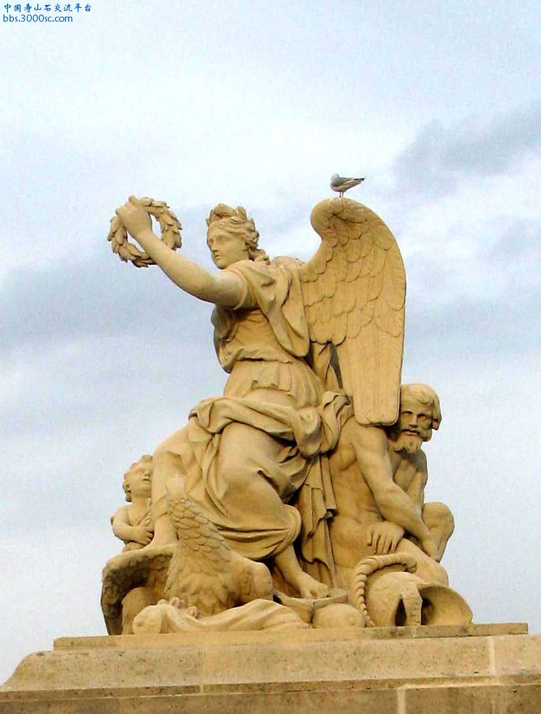 法國梵爾賽宮正門石像-A1.jpg