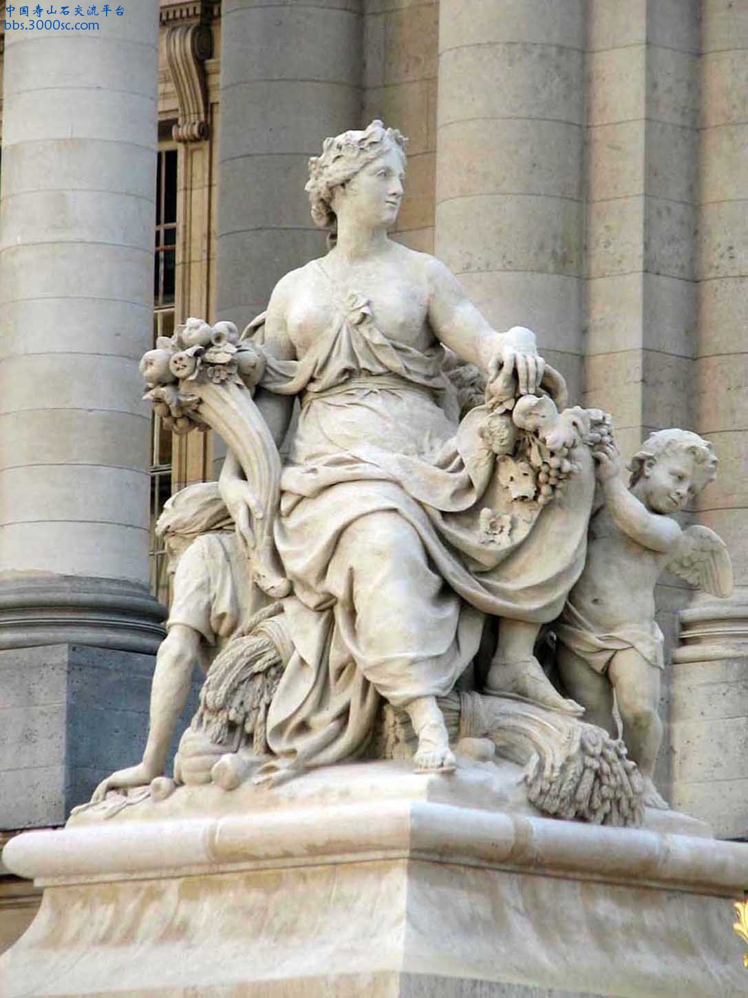 法國梵爾賽宮花園雕像-A1.jpg