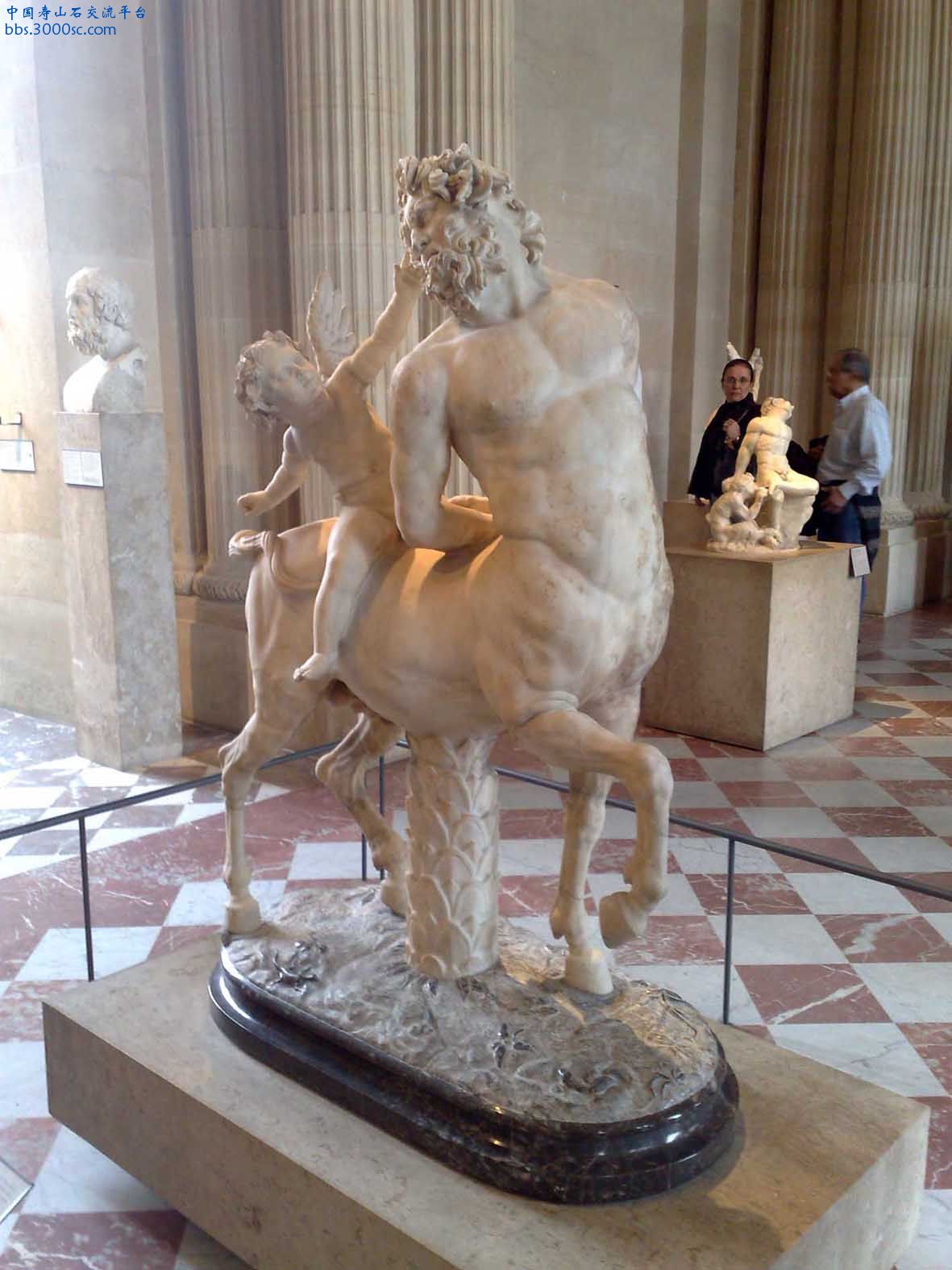 法國羅浮宮內雕像-12-人頭馬.jpg