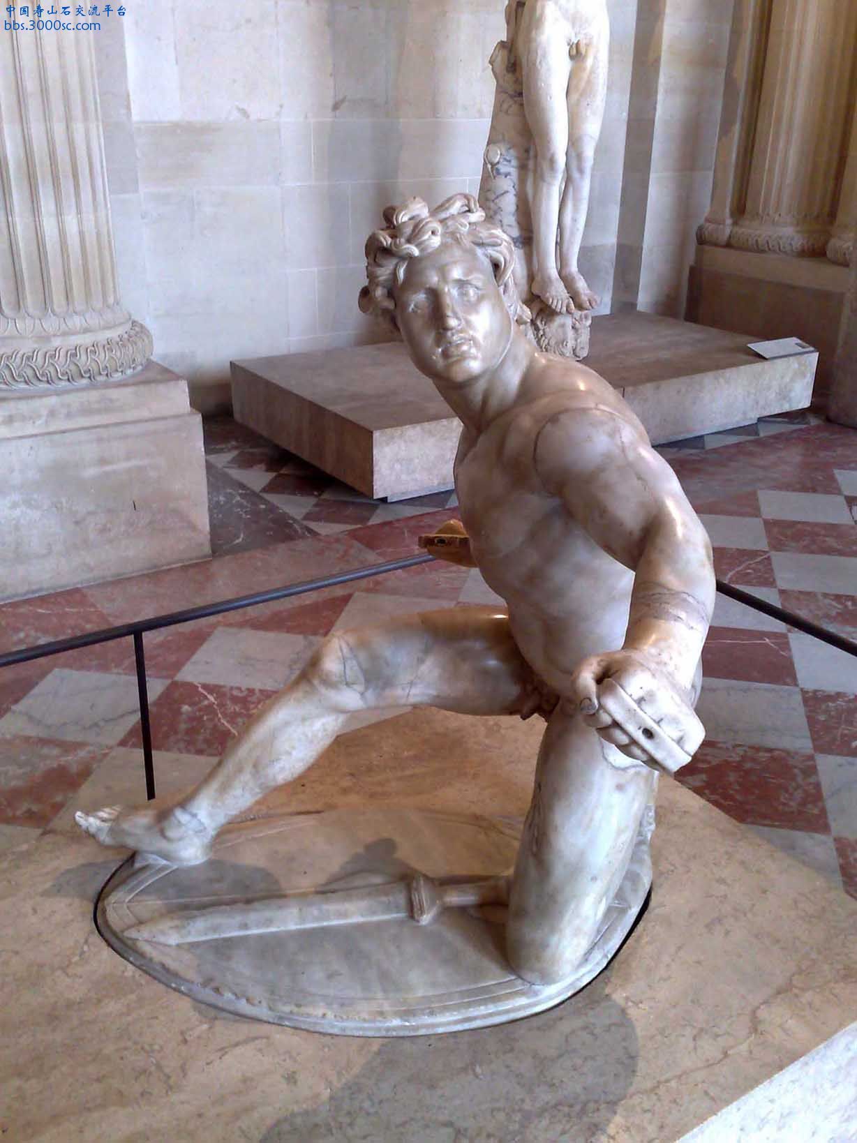 法國羅浮宮內雕像-10.jpg