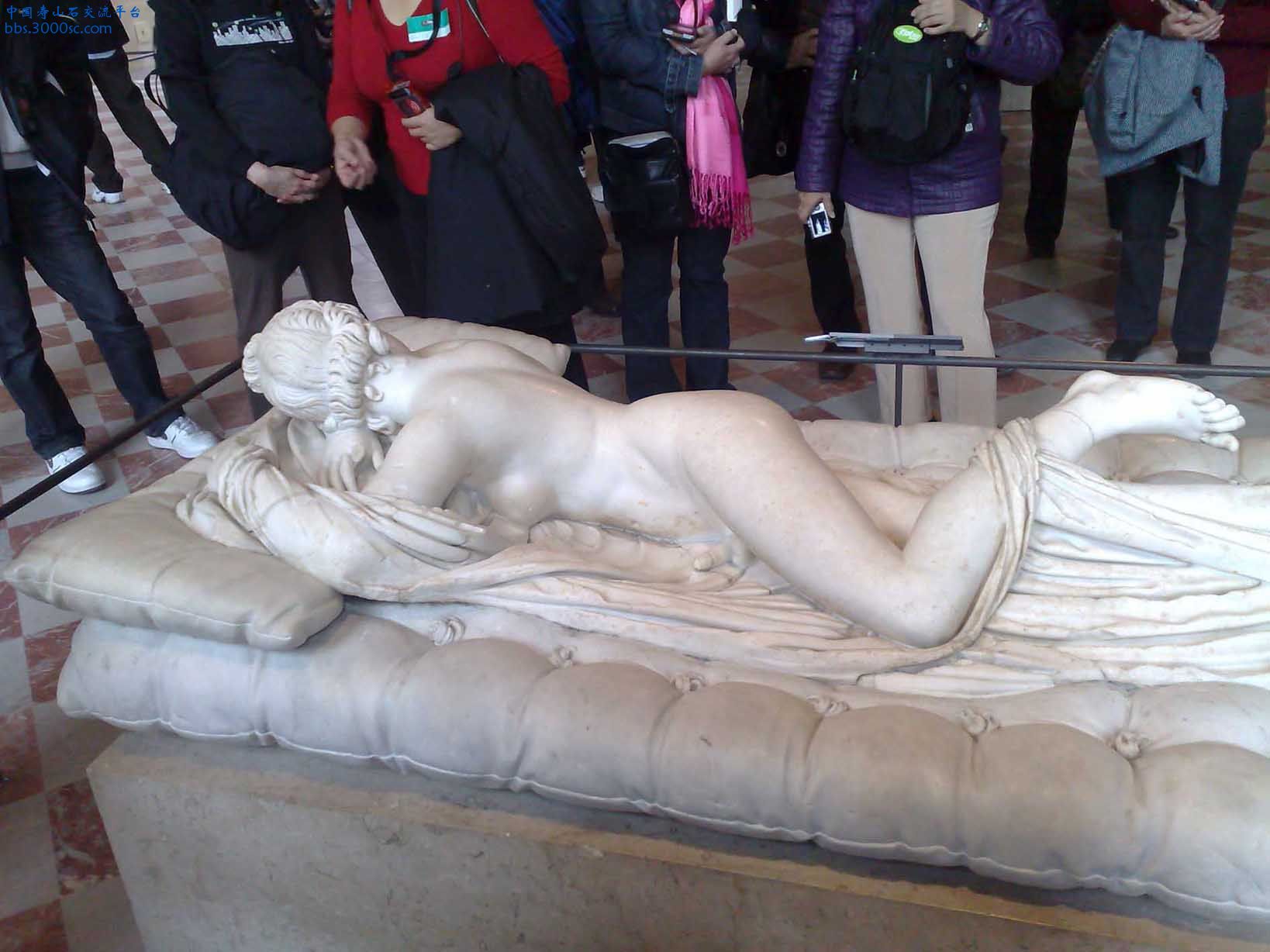 法國羅浮宮內雕像-15B-雌雄同體.jpg